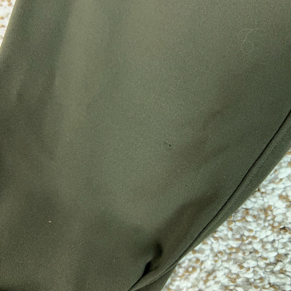 Lululemon Joggers Womens 8 Green On The Fly Luxtreme Stretch Travel Casual Pants - Picture 3 of 11